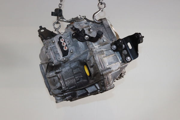 Boîte à vitesse automatique Toyota AURIS Break (_E18_) 1.8 hybrid (zwe186_) (2013-2018)