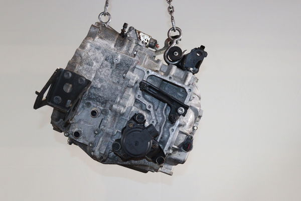 Boîte à vitesse automatique Toyota AURIS Break (_E18_) 1.8 hybrid (zwe186_) (2013-2018)