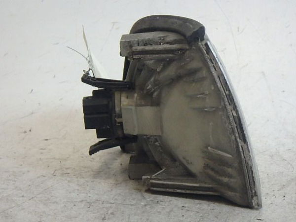 Clignotant gauche Bmw 3 (E36) 318 i (1990-1993)