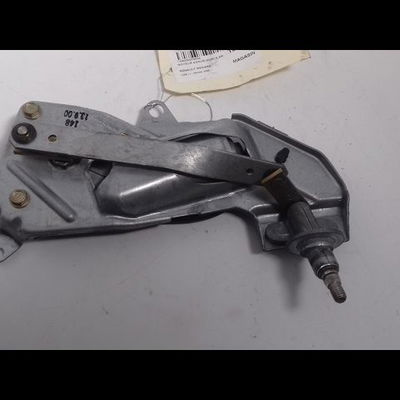 Moteur essuie-glace arrière Renault MEGANE I (BA0-1_) 1.6 16v (ba04, ba0b, ba11, ba1j, ba16, ba19, ba1k, ba1v,... (1999-2002)