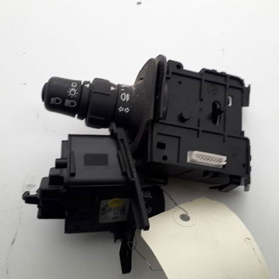 Commande essuie glace Renault SCÉNIC II (JM0-1_) 1.5 dci (jm1e, jm16) (2005-2008) 5 portes
