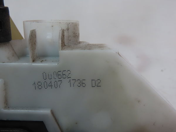 Serrure porte avd Renault LAGUNA II (BG0-1_) 1.9 dci (bg05) (2004-2005)