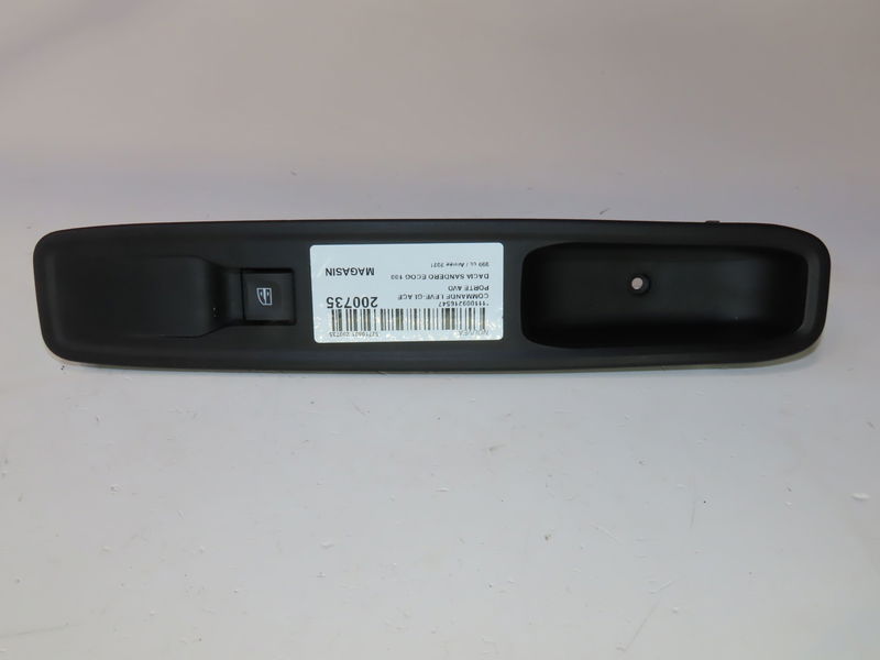 Commande lève-glace porte avant droite Dacia SANDERO III 1.0 tce 100 eco-g (2021)