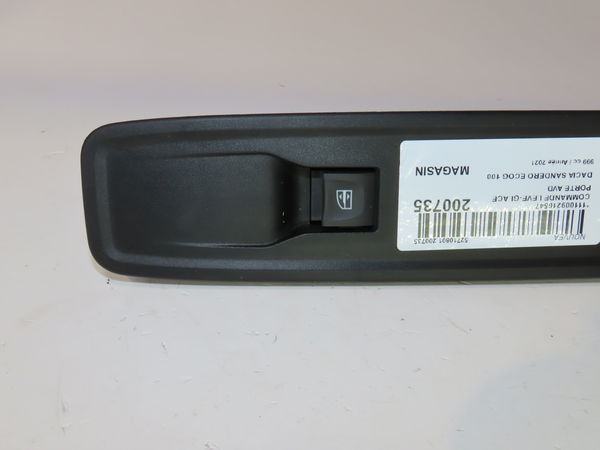 Commande lève-glace porte avant droite Dacia SANDERO III 1.0 tce 100 eco-g (2021)