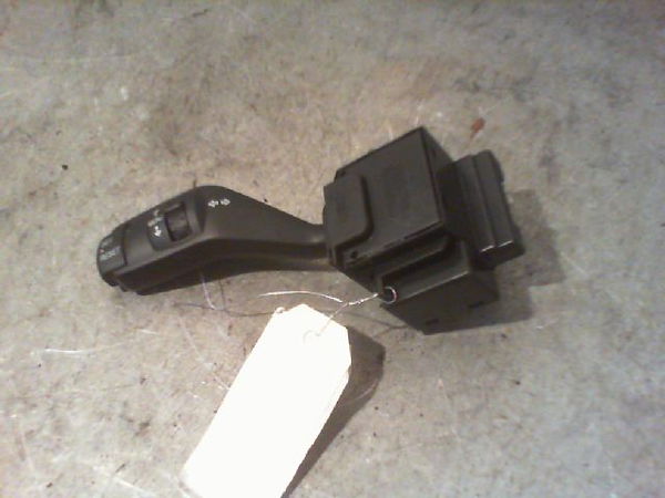 Commande clignotant FORD FOCUS