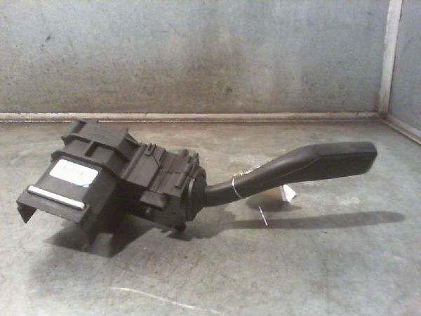 Commande clignotant AUDI A4