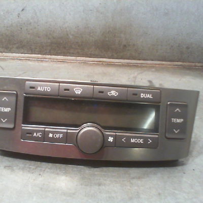 Commande de chauffage TOYOTA AVENSIS