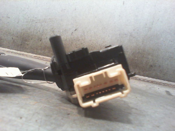 Commande clignotant TOYOTA AVENSIS