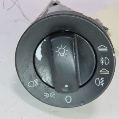 Interrupteur commande de phares Audi A4 B6 Avant (8E5) 1.9 tdi (2001-2004)