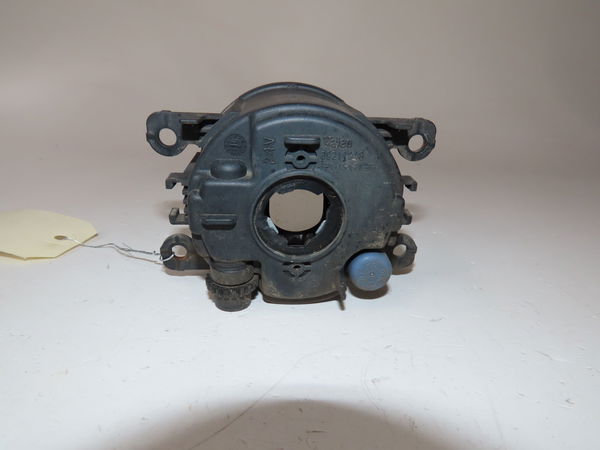 Phare antibrouillard avant droit Suzuki SX4 S-CROSS (JY) 1.6 ddis (akk 416d) (2013)