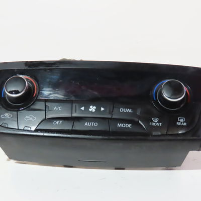 Commande de chauffage Suzuki SX4 S-CROSS (JY) 1.6 ddis (akk 416d) (2013)
