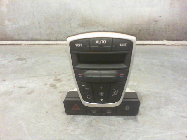 Commande de chauffage Renault LAGUNA III (BT0-1) 2.0 dci gt (bt11, bt1e, bt1n) (2008-2015)