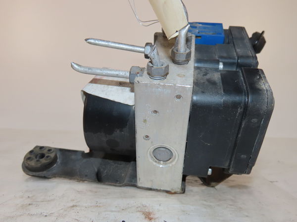 Unité hydraulique abs Renault MEGANE III 3-5 portes (BZ0-1_, B3_) 1.5 dci (2009)