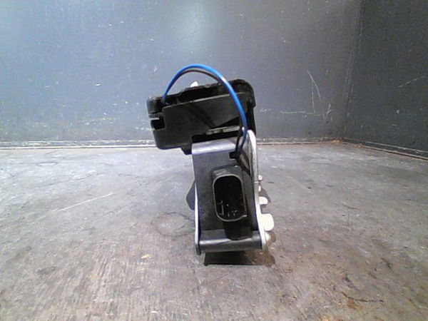 Serrure porte avg MERCEDES VITO
