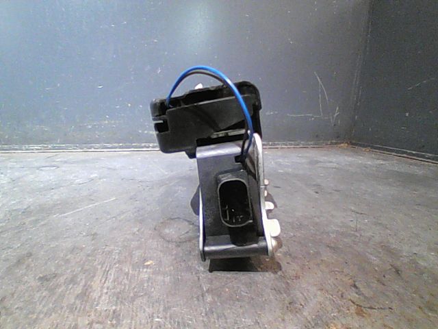 Serrure porte avg MERCEDES VITO