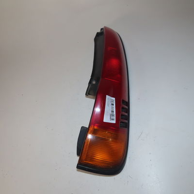 Feu arrière droit Daihatsu TERIOS (J1_) 1.3 4wd (j100) (1997-2000) 5 portes