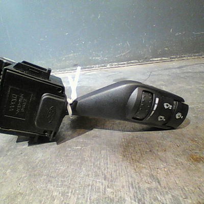 Commande essuie glace Ford FOCUS II (DA_, HCP, DP) 1.8 tdci (2005-2012)