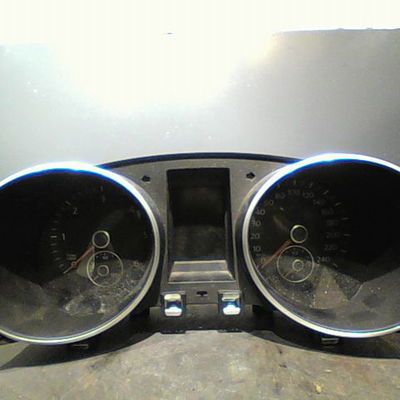 Bloc compteurs Volkswagen GOLF VI (5K1) 1.6 tdi (2009-2012) 5 portes