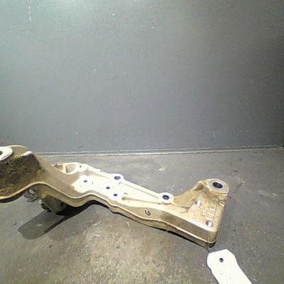 Support triangle inferieur avg Volkswagen GOLF VI (5K1) 1.6 tdi (2009-2012) 5 portes