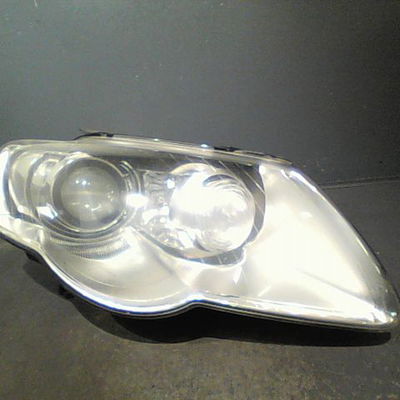 Phare droit Volkswagen PASSAT B6 Variant (3C5) 3.2 fsi 4motion (2005-2010)
