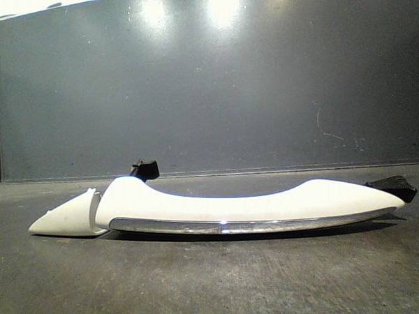 Poignee ext porte ard Hyundai I40 I (VF) 1.7 crdi (2012-2019)