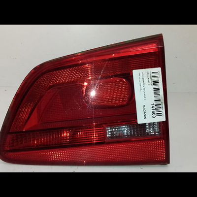 Feu arrière interieur gauche Volkswagen TOURAN (1T3) 2.0 tdi (2010-2015) 5 portes