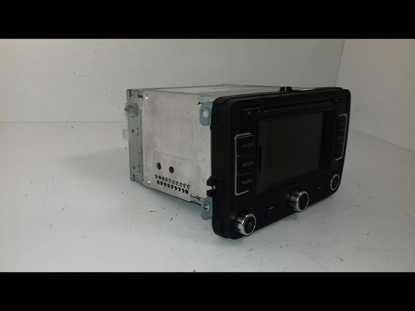 Autoradio Volkswagen TOURAN (1T3) 2.0 tdi (2010-2015) 5 portes