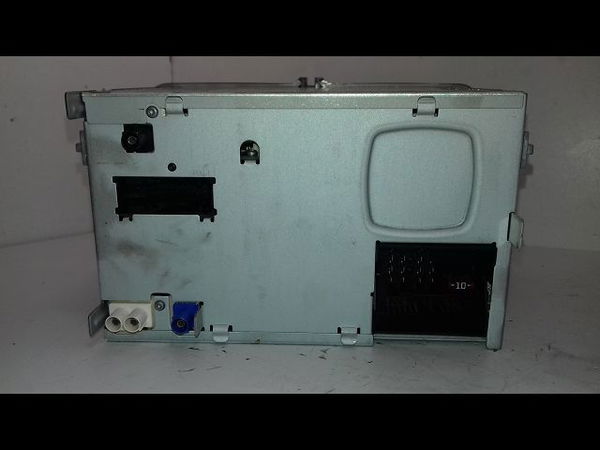 Autoradio Volkswagen TOURAN (1T3) 2.0 tdi (2010-2015) 5 portes