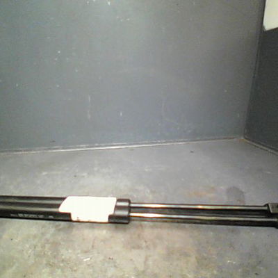 Verin gauche hayon Opel SIGNUM 3-5 portes (Z03) 2.2 dti (f48) (2003-2004)