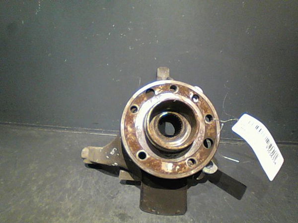 Moyeu avd Opel SIGNUM 3-5 portes (Z03) 2.2 dti (f48) (2003-2004)