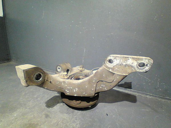 Moyeu avd Opel SIGNUM 3-5 portes (Z03) 2.2 dti (f48) (2003-2004)