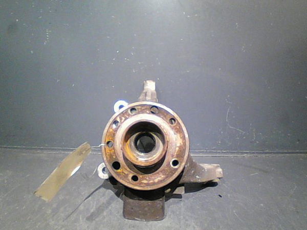 Moyeu avg Opel SIGNUM 3-5 portes (Z03) 2.2 dti (f48) (2003-2004)
