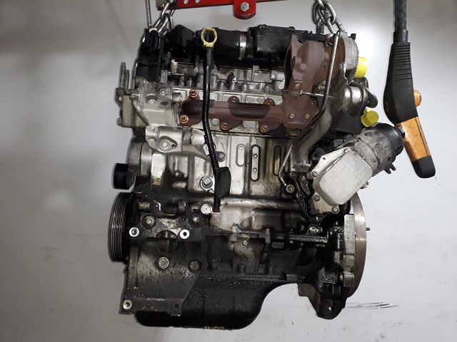Moteur diesel Ford FIESTA V (JH_, JD_) 1.4 tdci (2001-2008) 5 portes