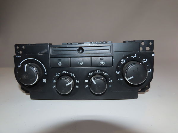 Commande de chauffage Chrysler 300C (LX, LE) 3.0 crd (2005-2012)