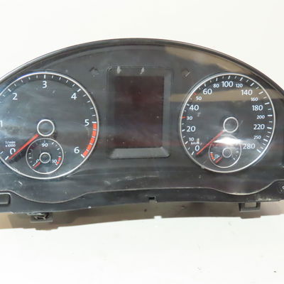 Bloc compteurs Volkswagen SCIROCCO III (137, 138) 2.0 tdi (2010-2017)