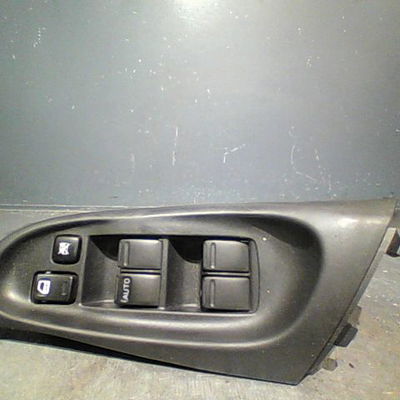 Commande lève-glace porte avant gauche Nissan ALMERA II Hatchback (N16) 2.2 dci (2003-2006)