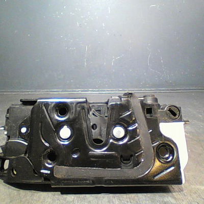Serrure porte ard Volkswagen GOLF VI (5K1) 2.0 tdi (2008-2013) 5 portes