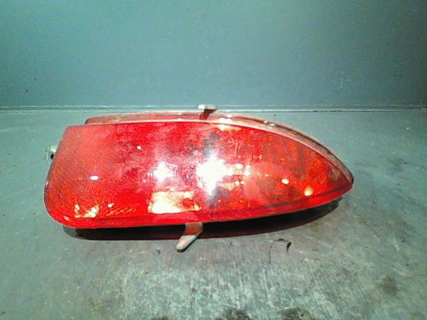 Feu de pare-choc  arg Opel CORSA C (X01) 1.2 twinport (f08, f68) (2004-2009)