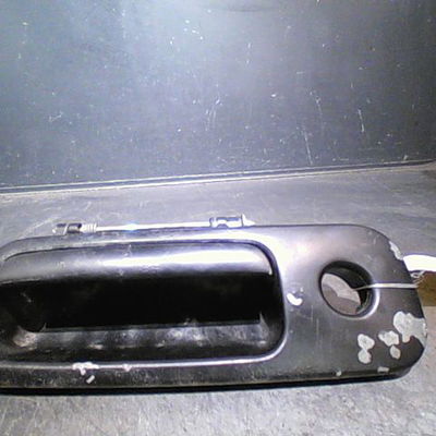 Poignee ext hayon Volkswagen CADDY III Monospace (2KB, 2KJ, 2CB, 2CJ) 1.9 tdi (2004-2010)