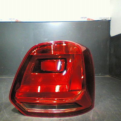 Feu arrière droit Volkswagen POLO V (6R1, 6C1) 1.8 gti (2014)