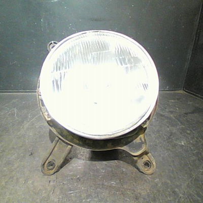 Phare droit Nissan PATROL GR IV (Y60, GR) 2.8 td (y60a) (1988-1997) 3 portes