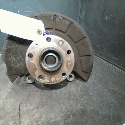 Moyeu avd Volkswagen GOLF PLUS V (5M1, 521) 1.9 tdi (2005-2009) 5 portes