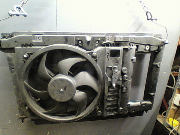 Face avant Citroën C4 PICASSO I Monospace (UD_) 2.0 hdi 138 (2006-2013) 5 portes
