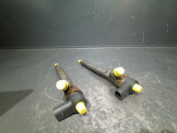 Ensemble injecteurs Mercedes-benz CLASSE C (W203) C 220 cdi (203.006) (2000-2007) 4 portes