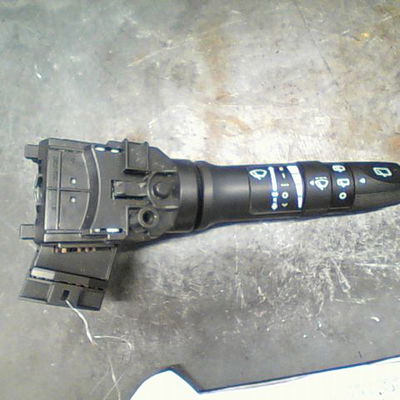 Commande essuie glace Hyundai I20 I (PB, PBT) 1.4 crdi (2008-2015)