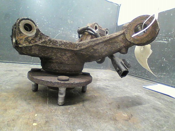 Moyeu avd Ford FIESTA VI (CB1, CCN) 1.4 tdci (2010-2012) 3 portes