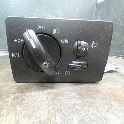 Commande eclairage Ford FOCUS C-MAX (DM2) 1.6 tdci (2003-2007)