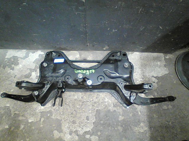 Berceau moteur avant Peugeot 206 CC (2D) 2.0 s16 (2000-2007)