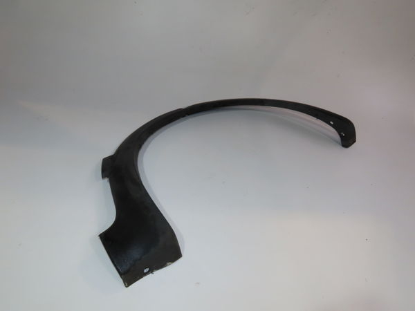 Elargisseur aile arg Volkswagen GOLF II (19E, 1G1) 1.6 d (1983-1991)