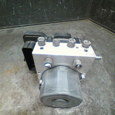 Unité hydraulique abs Renault TWINGO III (BCM_, BCA_) 1.0 sce 70 (2014) 5 portes